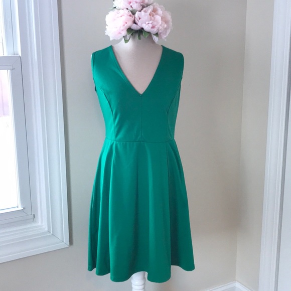 Kelly Green Dress